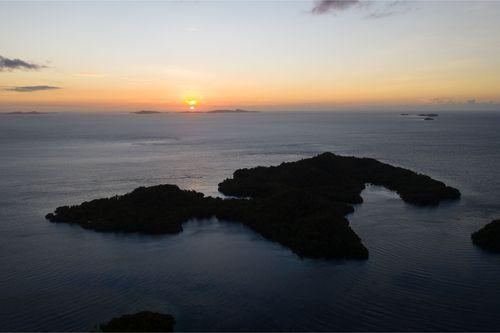 Yangeffo Island, Raja Ampat